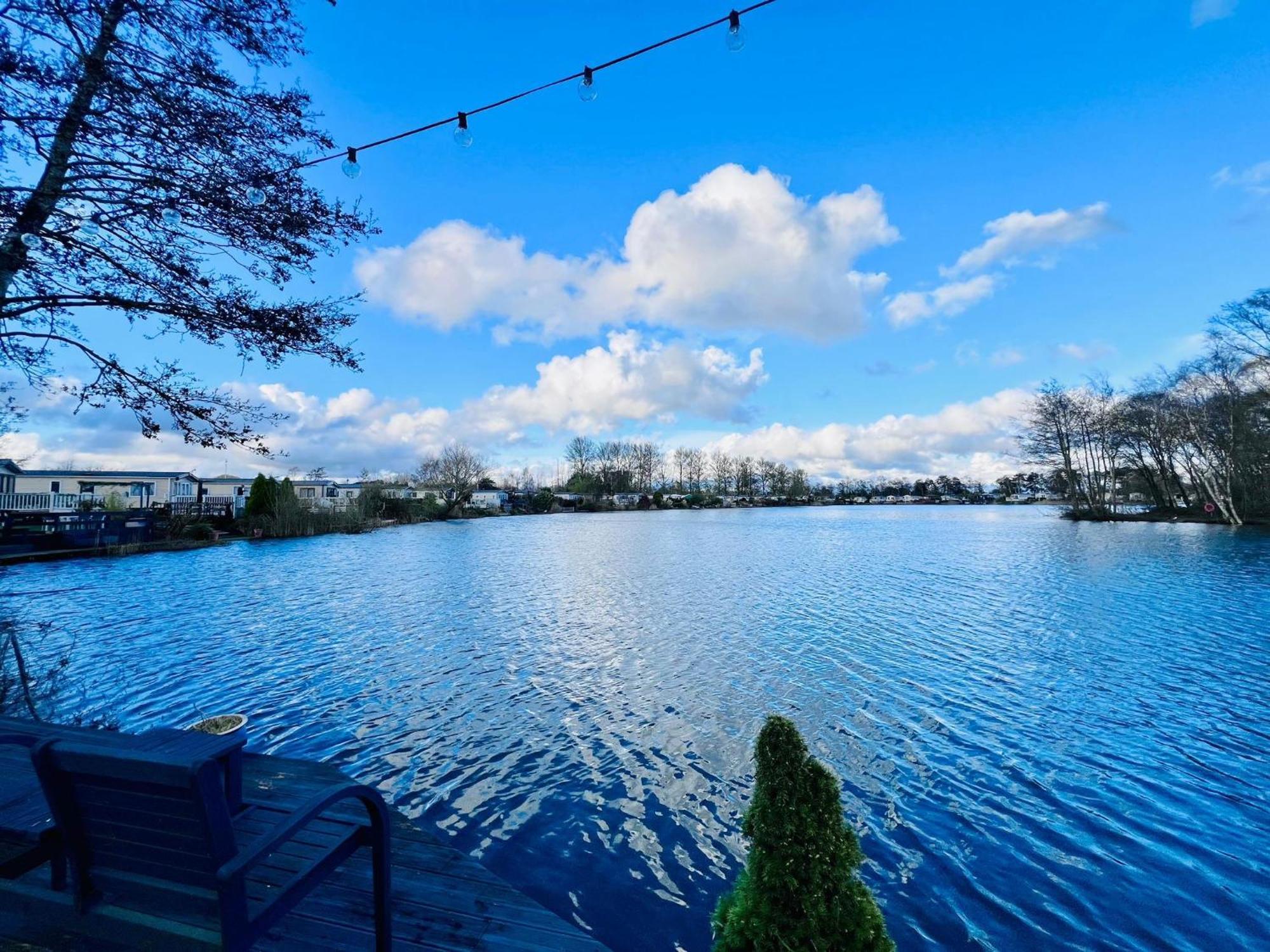 Lakeside Dorchester Lodge - Hot Tub With Fishing Peg Tattershall Luaran gambar